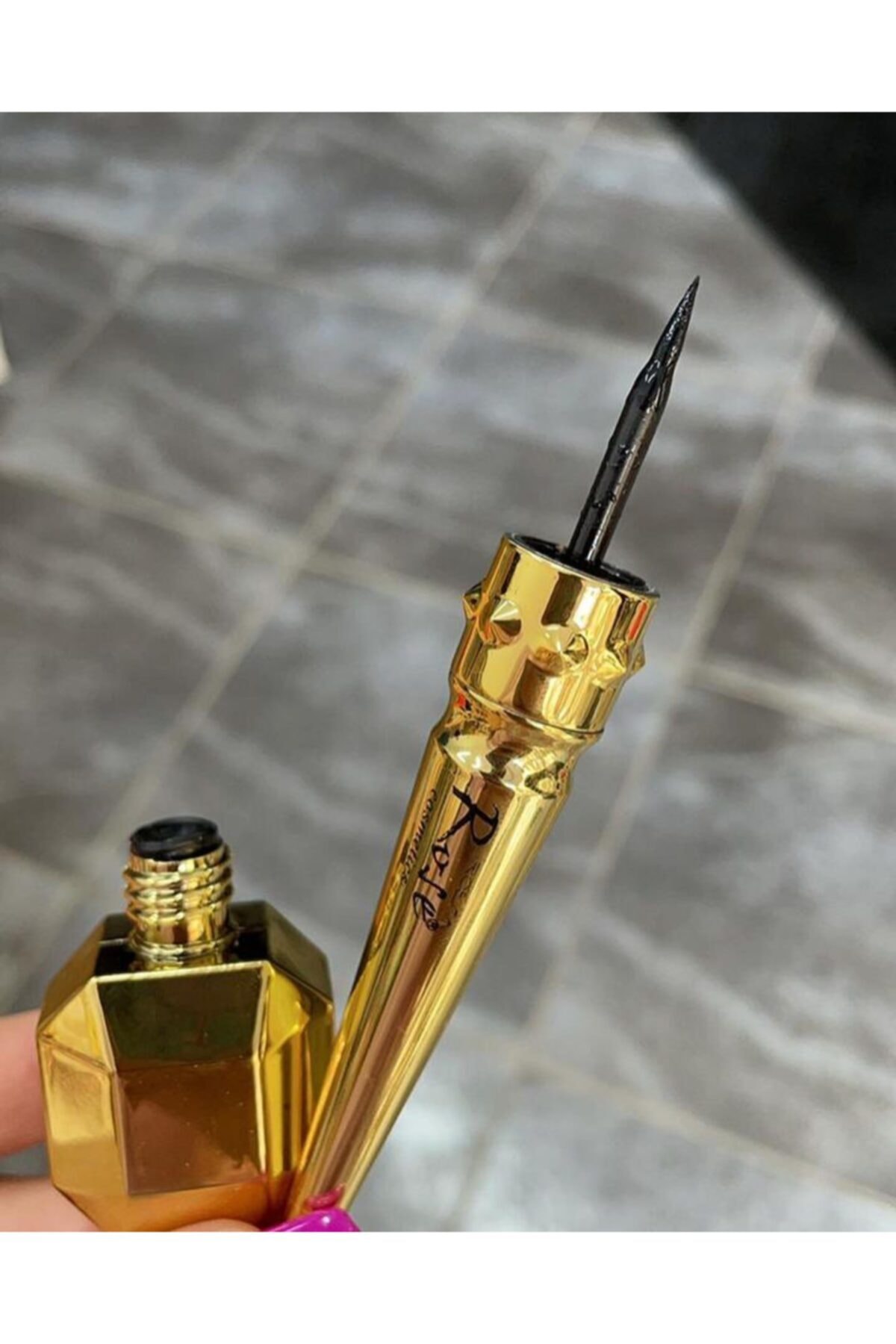 AİLY COSMETİCS Roesıa Waterproof Gold Model Dipliner