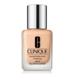 Clinique Superbalanced Fondöten CN10 30ml