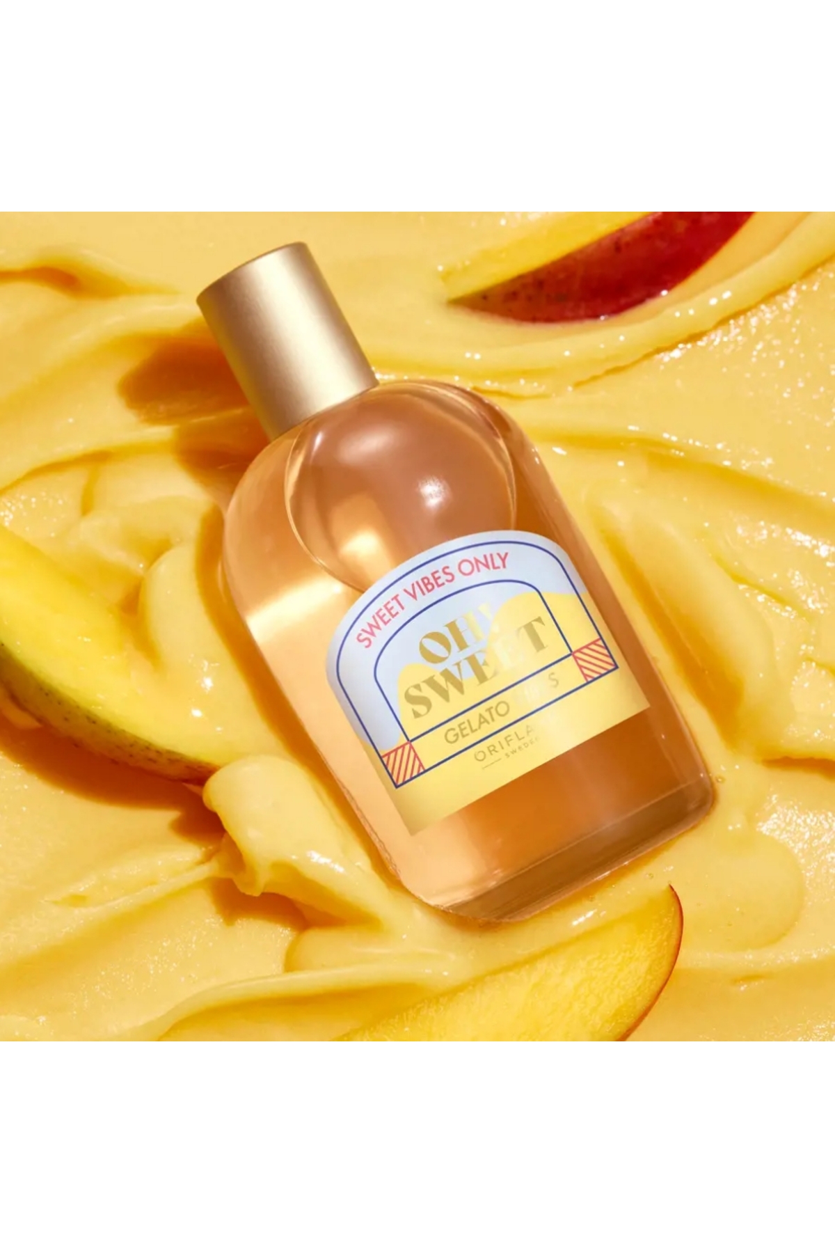 Oriflame Mango Gelato Akoru ve 3 Farklı Koku Türü İçeren Galeto Vibes EdT 10 ml Kadın Parfümü