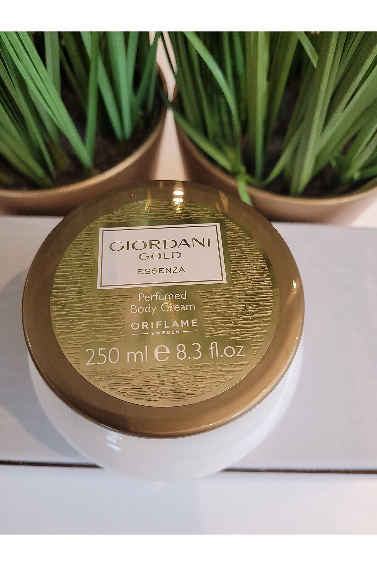 Oriflame Giordani Gold Essenza Parfümlü Vücut Kremi 250ml 42206