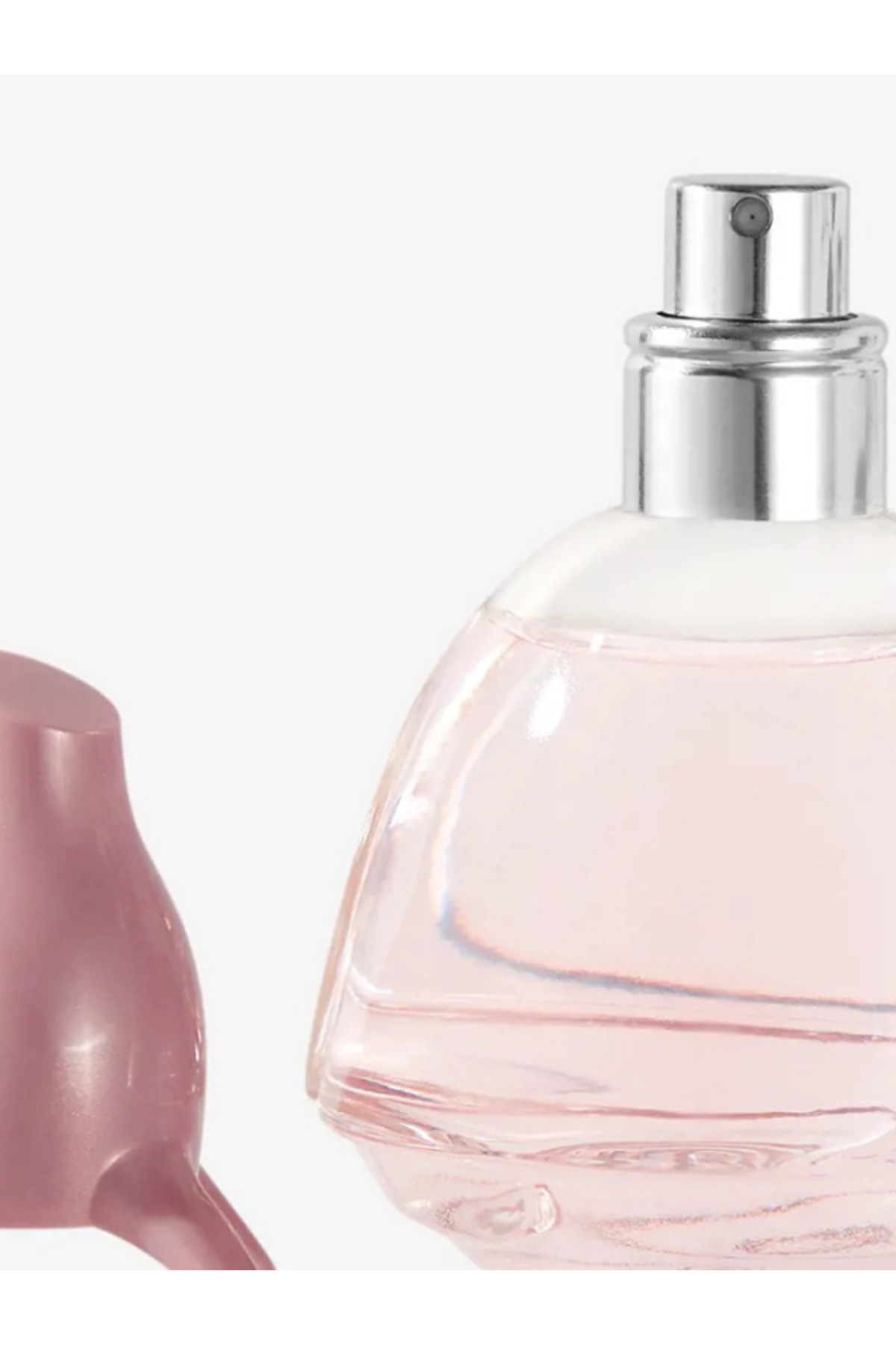 Oriflame Volare Tender Liçi Latte Ve Misk Notalı Çiçeksi Kadın Parfümü 46052