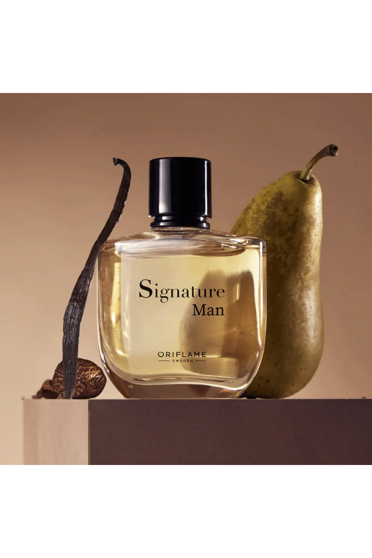 Oriflame Signature Man EdT Odunsu ve Erkeksi Kokuya Sahip Erkek Parfümü 48671