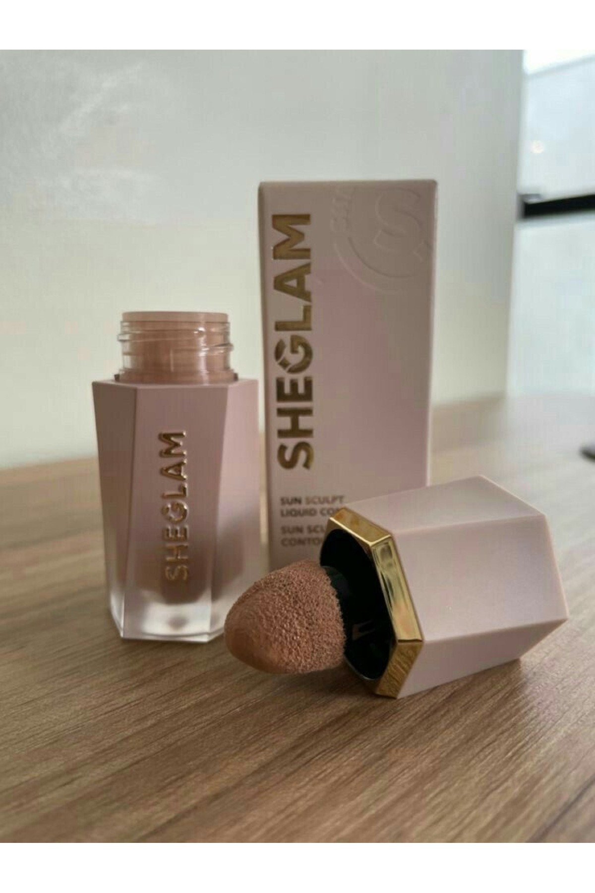 SHEGLAM bronzer