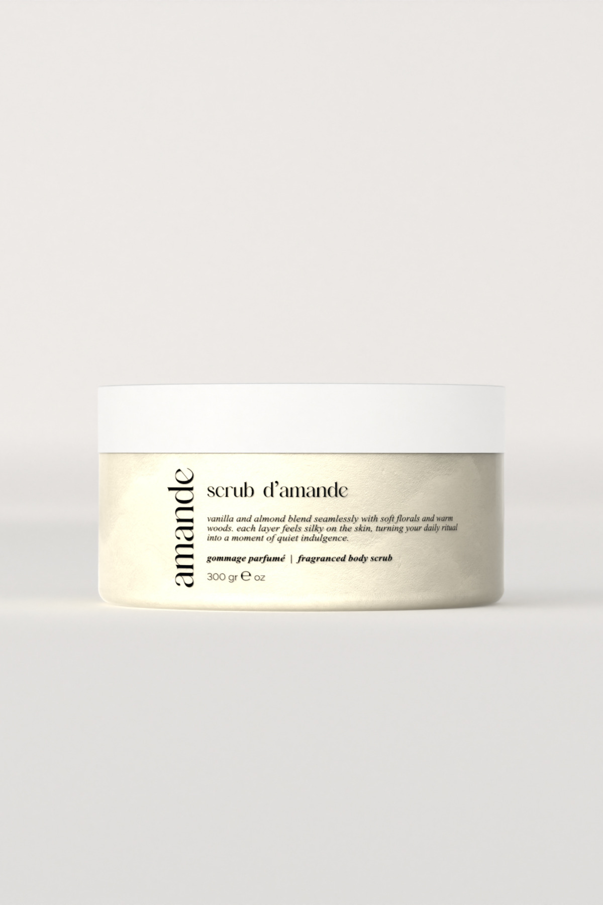 Amande Body Scrub d'Amande Besleyici Arındırıcı Nemlendirici Vücut Peelingi 300 gr I Vegan Formül