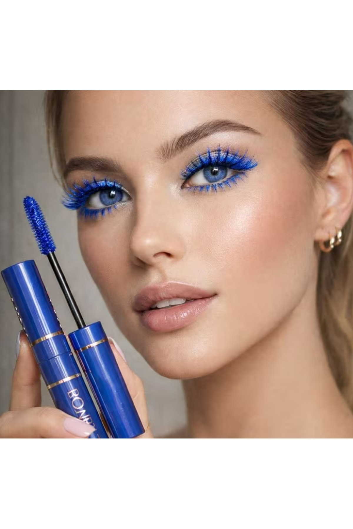 SİBELA BEAUTY GÜZEL GÖRMEK GÜZEL DÜŞÜNDÜRÜR Sky High Maskara, Mavi Tonlu Rimel, Hacim Veren Maskara