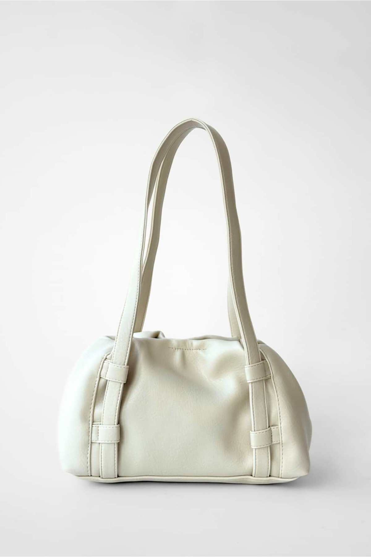 Yuka Atelier Sevilla Büzgü Detaylı Minimal Baget Omuz Çantası